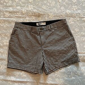 Old Navy Black and White Gingham Women Shorts 10 preppy cottage summer spring